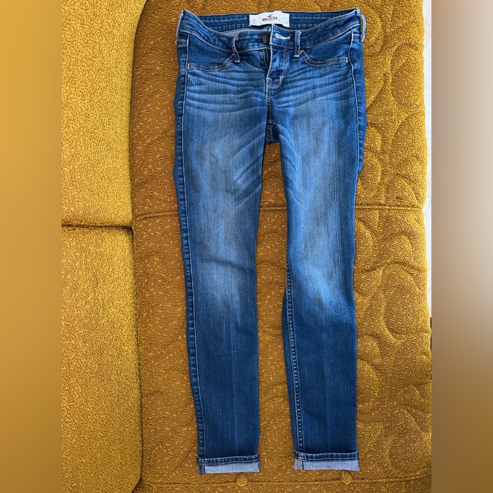 HOLLISTER SUPER SKINNY LOW RISE JEANS 2014